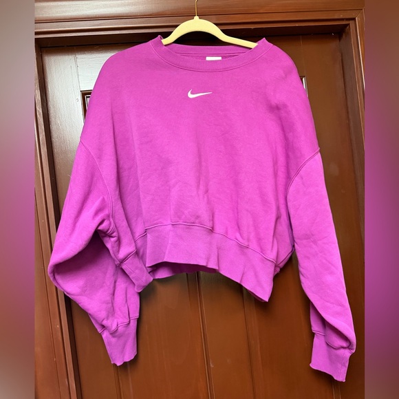 Nike Tops - Nike Women's Purple Cropped Sweatshirt. Oversized XS.